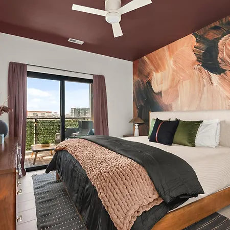Hyve Apartment